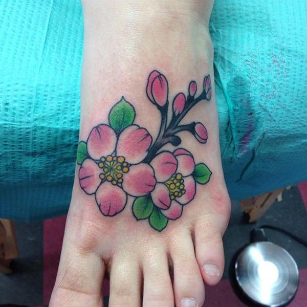 tatuagem flor de cerejeira 120