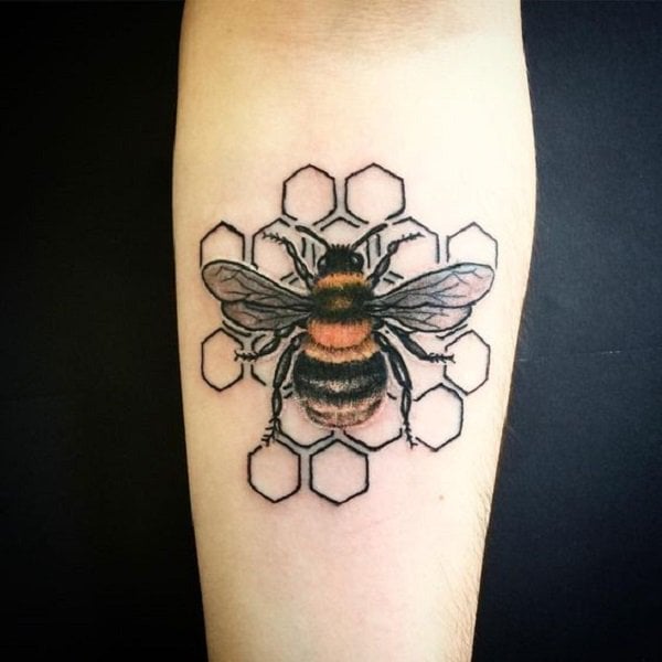 tatuagem abelha 350