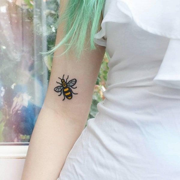 tatuagem abelha 857