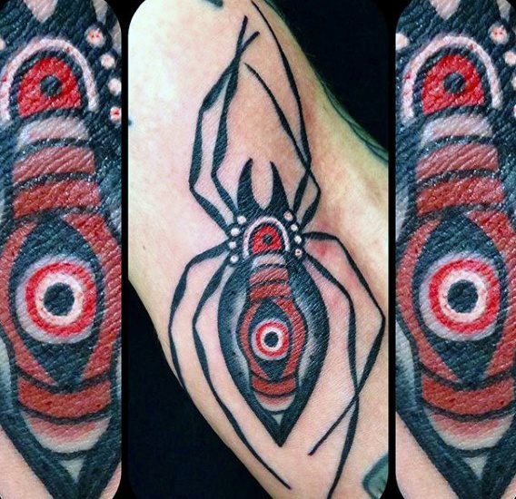 tatuagem aranha 987