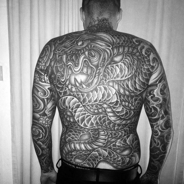 tatuagem costas 265