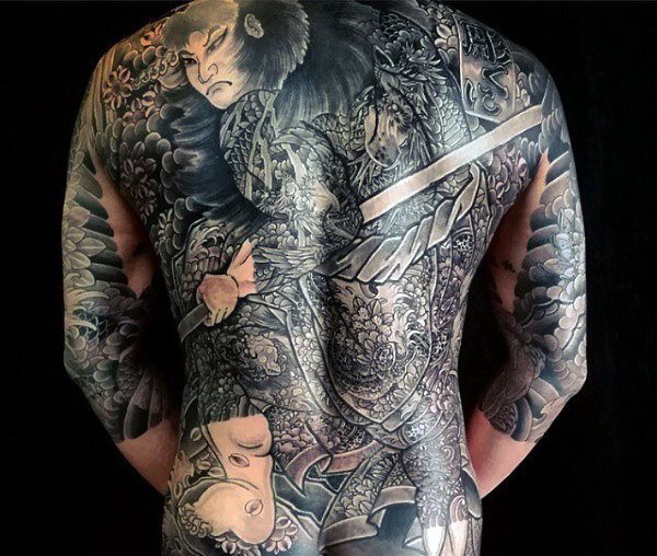tatuagem costas 365