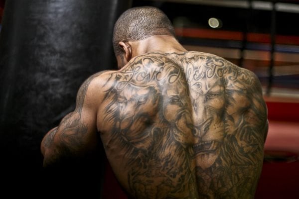 tatuagem costas 709