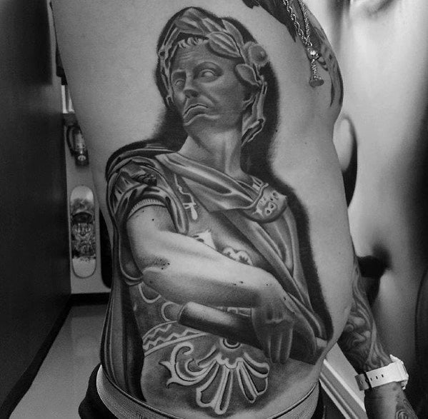 tatuagem estatua romana87