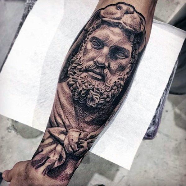 tatuagem estatua romana95