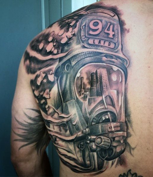 tatuagem bombeiro 45