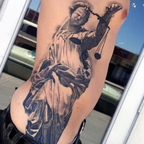 tatuagem deusa justicia simbolo 06