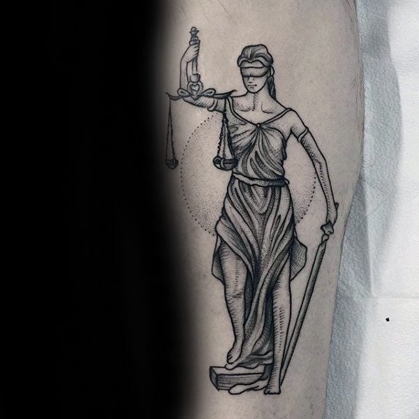 tatuagem deusa justicia simbolo 22