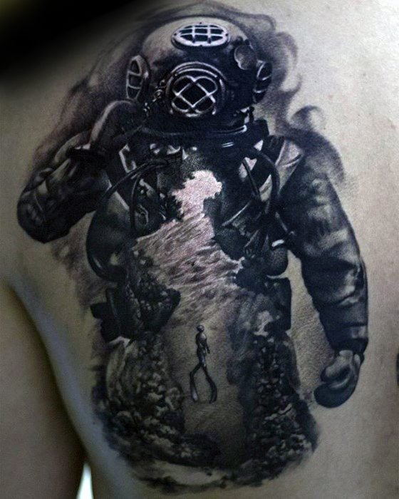 tatuagem mergulhador 31