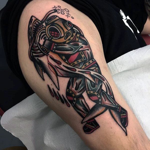 tatuagem mergulhador 61