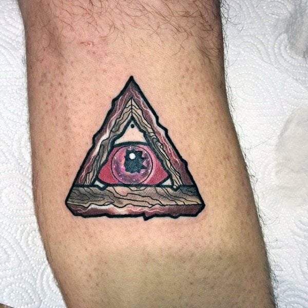 tatuagem triangulo 133
