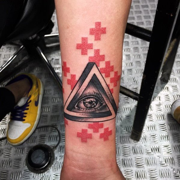 tatuagem triangulo 145