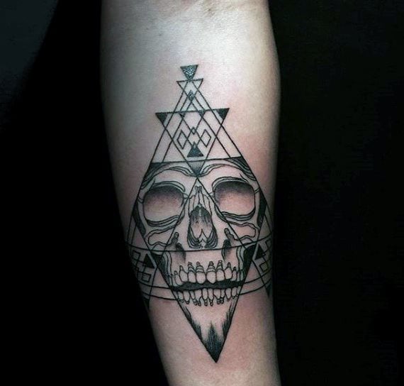 tatuagem triangulo 178