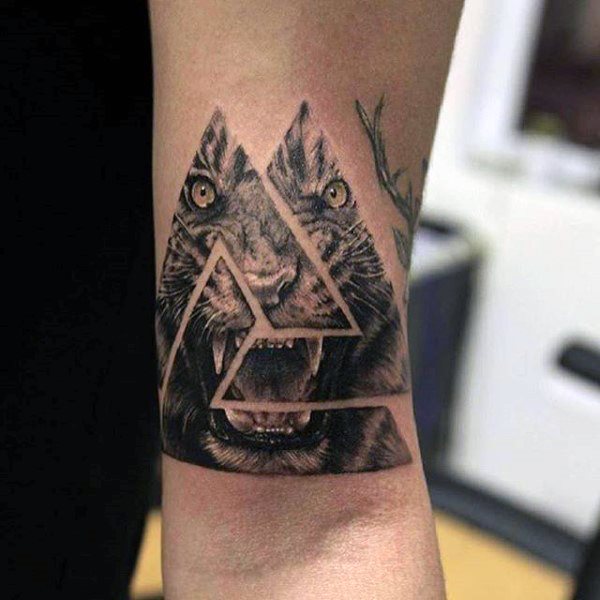 tatuagem triangulo 190