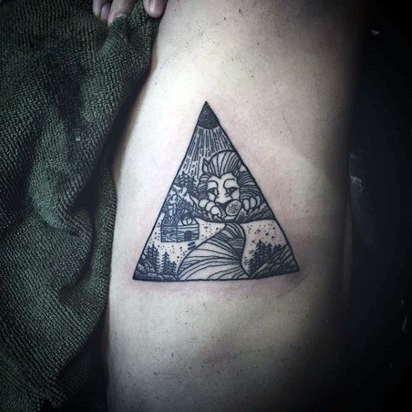 tatuagem triangulo 247