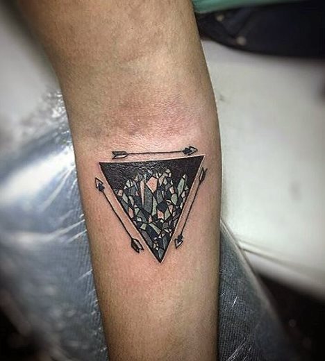 tatuagem triangulo 79