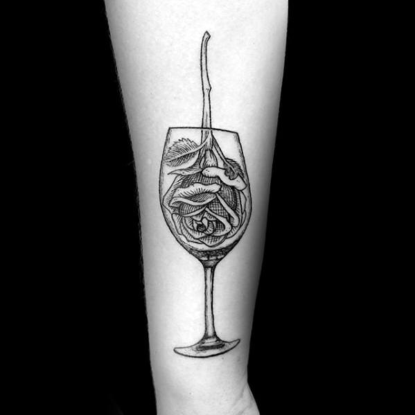 tatuagem vinho 11