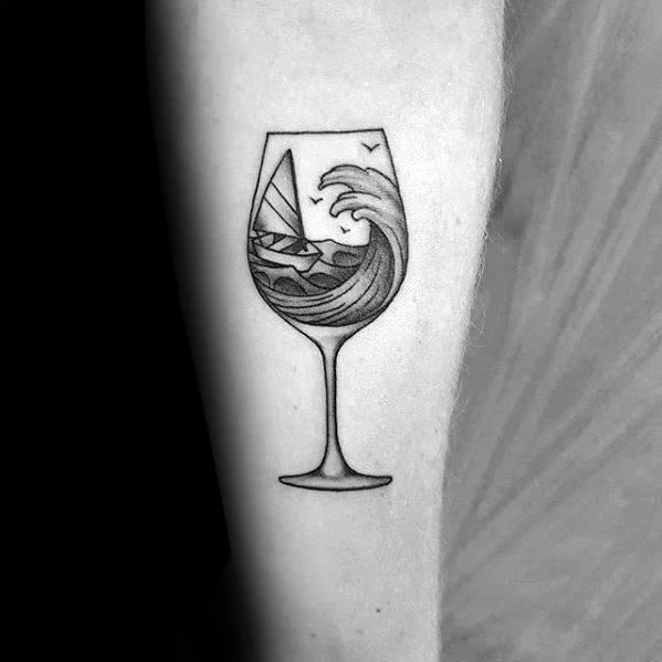 tatuagem vinho 32