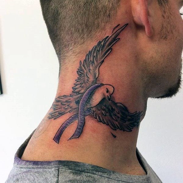tatuagem laco contra o cancer 53