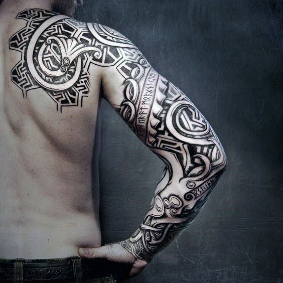 tatuagem runa vikinga 107
