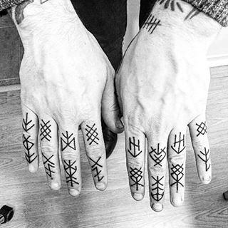 tatuagem runa vikinga 19