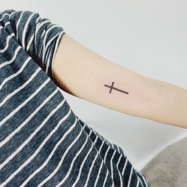 tatuagem cruz 166