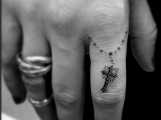 tatuagem cruz 30