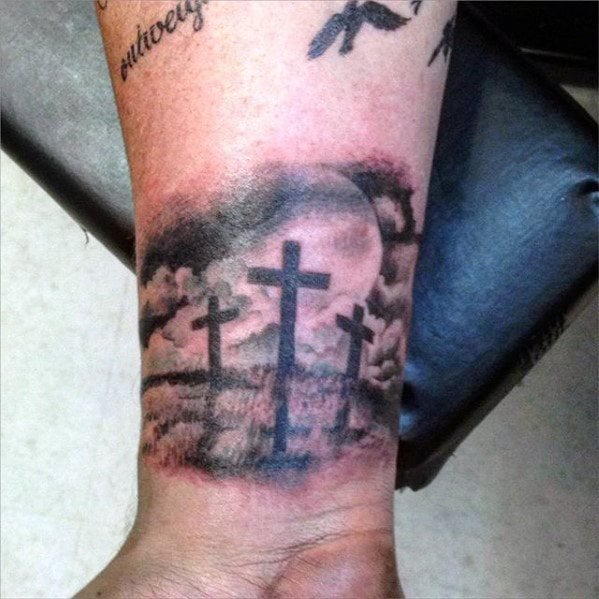 tatuagem cruz 312