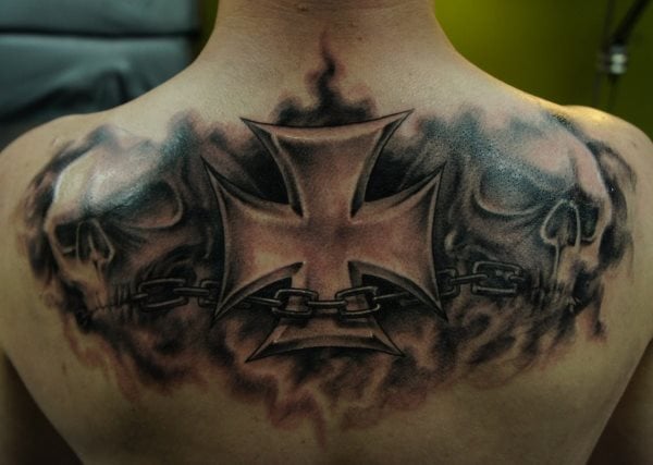 tatuagem cruz 422