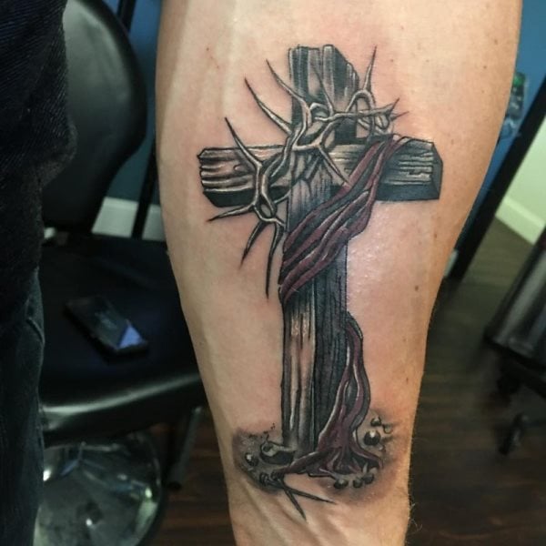 tatuagem cruz 592
