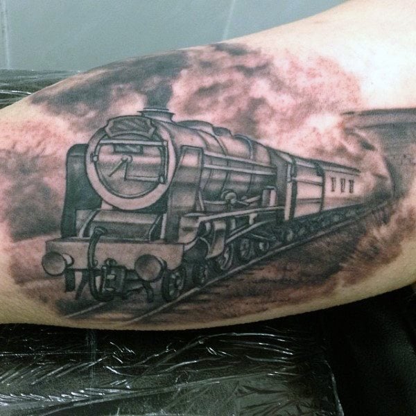 tatuagem trem 91