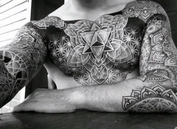 tatuagem peito 866