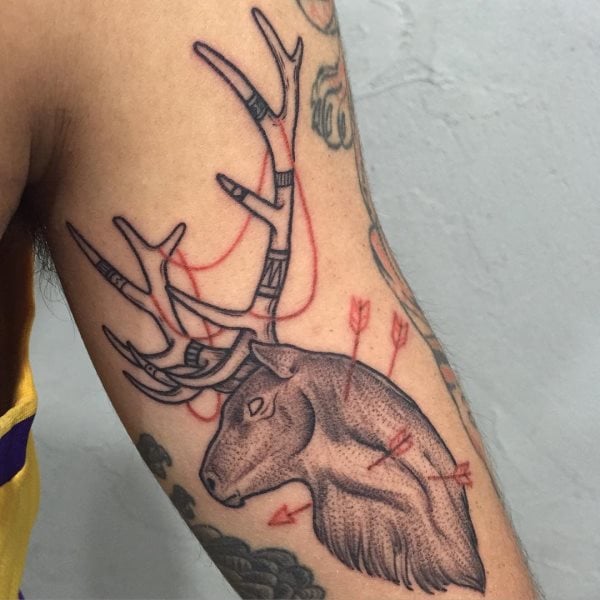 tatuagem cervo 144