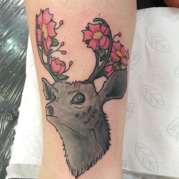 tatuagem cervo 150