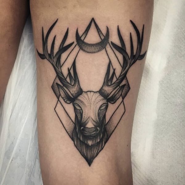 tatuagem cervo 58