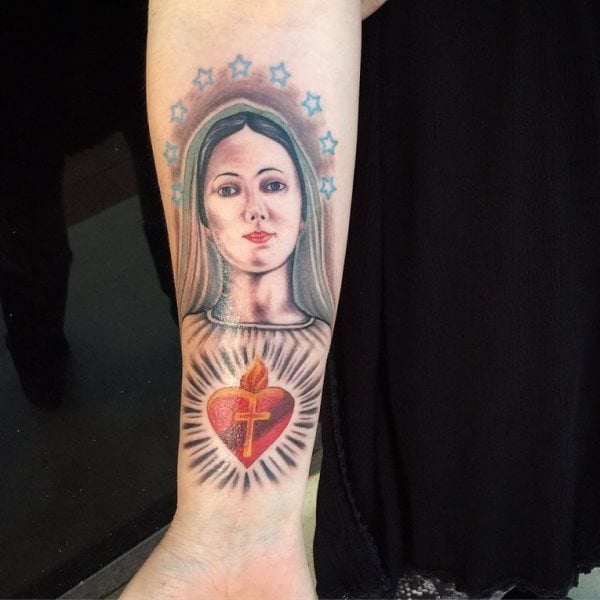160 tatuagens da virgem maria (e seus significados)
