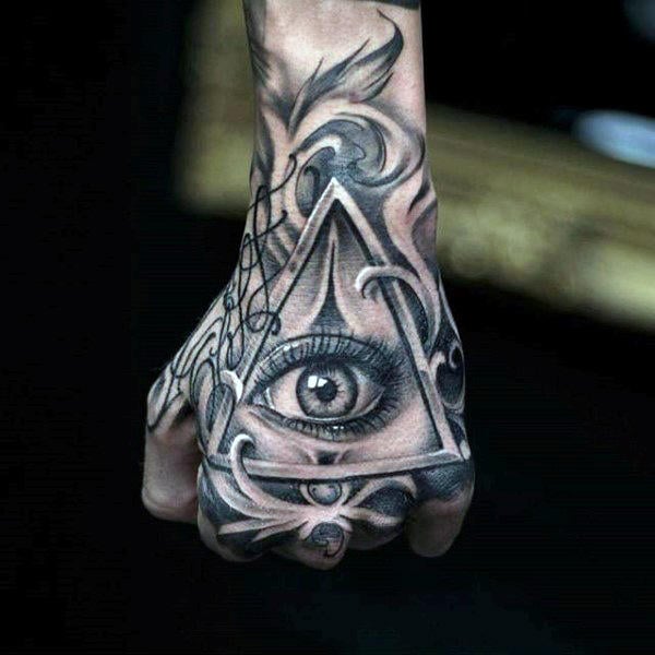 93 tatuagens do símbolo dos illuminati (e os seus significados)