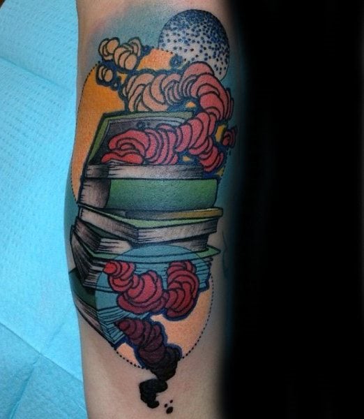 tatuagem livros 139