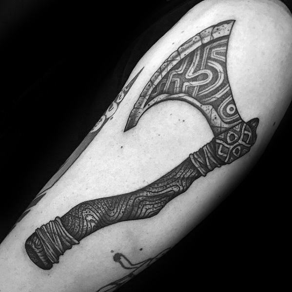 tatuagem machado 17