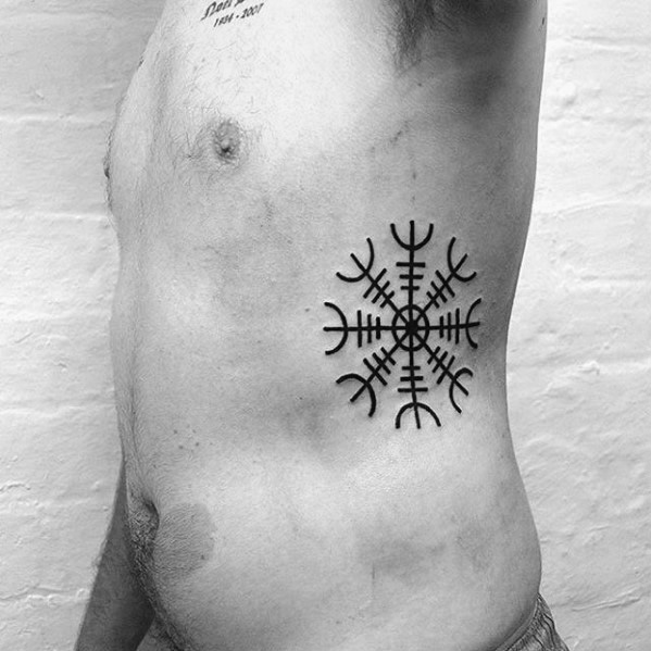 tatuagem simbolo viking aegishjalm 03