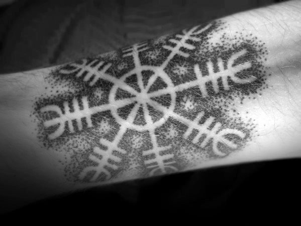 tatuagem simbolo viking aegishjalm 23